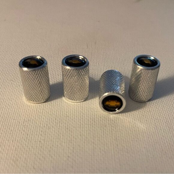 Chevrolet Logo valve Stem caps in Silver set of 4 NWT - Picture 3 of 4